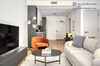 6200 Hollywood Blvd in Los Angeles, CA - Building Photo - Building Photo