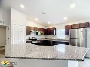 8608 N Gilovu Dr in Citrus Springs, FL - Building Photo - Building Photo