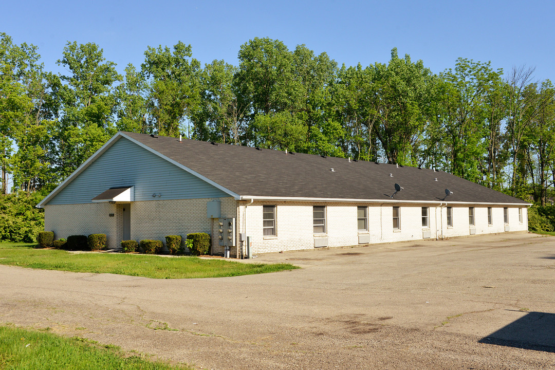 1600 Westbrook Rd in Dayton, OH - Building Photo