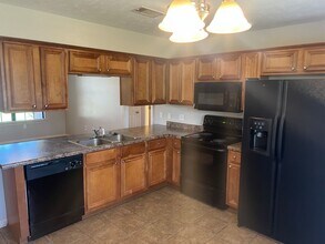1300 Choate St in Conway, AR - Building Photo - Building Photo