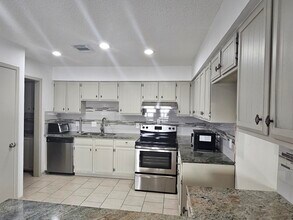 1907 Avenue C in Katy, TX - Building Photo - Building Photo