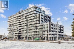 461 Green Rd in Hamilton, ON - Building Photo