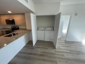 1230 Southstation Pl in Pine Castle, FL - Building Photo - Building Photo