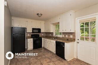 2094 Toonigh Rd in Canton, GA - Building Photo - Building Photo