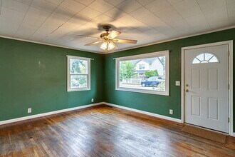 7316 SE 68th Ave in Portland, OR - Building Photo - Building Photo