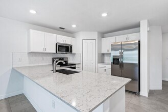 4215 Bent River Rd in Greenacres, FL - Building Photo - Building Photo