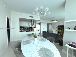 6899 Collins Ave, Unit 1603 in Miami Beach, FL - Building Photo - Building Photo