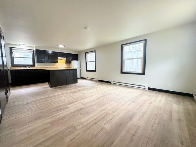 property at 842 7th St