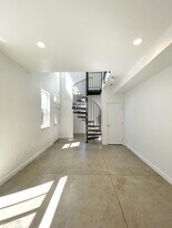 446 Roberts St in Reno, NV - Building Photo