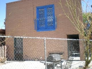 La Viga Apartments in El Paso, TX - Foto de edificio