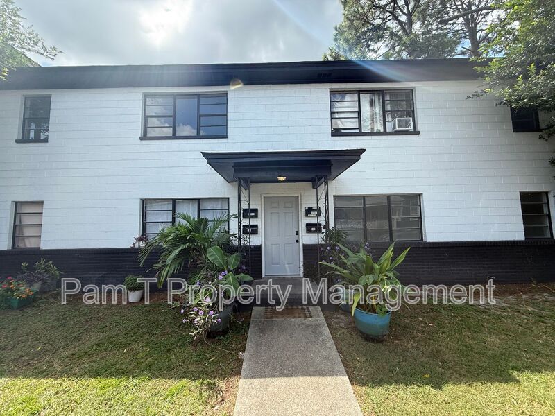 505 W 42nd St in Savannah, GA - Building Photo