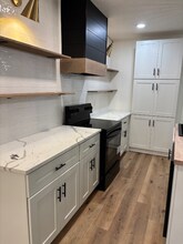 527 Cypress Ave in Kansas City, MO - Building Photo - Building Photo