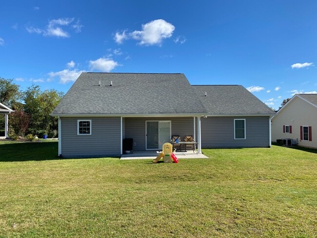 75 Florence Dr in Christiansburg, VA - Building Photo - Building Photo