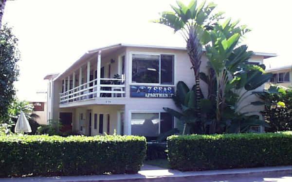 7 Seas Apartments in Laguna Beach, CA - Building Photo - Building Photo