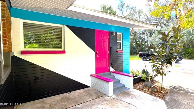 property at 236 N Keech St