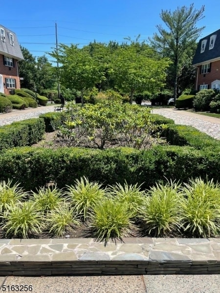 25 River Rd in Nutley, NJ - Building Photo - Building Photo