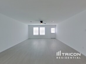 3057 Merganser Ridge Dr in Park Row, TX - Foto de edificio - Building Photo
