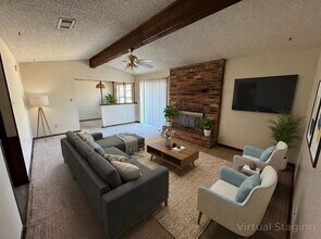 207 E Hogan Dr in Copperas Cove, TX - Building Photo - Building Photo