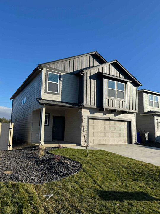 3719 S Wapiti Ln in Spokane Valley, WA - Building Photo