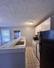 2851 Edgecombe Cir N in Baltimore, MD - Building Photo - Building Photo