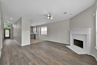 59 E Montfair Blvd in Spring, TX - Building Photo - Building Photo