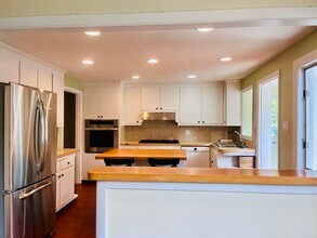 181 Moss Hill Rd in Boston, MA - Building Photo - Building Photo