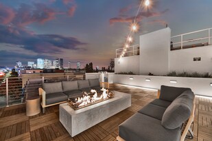 Clad LA in Los Angeles, CA - Building Photo