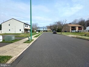 4540 Rosemarie Dr in Bensalem, PA - Building Photo - Building Photo