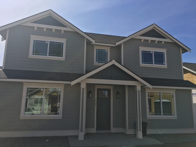 2303 Landon Ln in Ellensburg, WA - Building Photo - Building Photo