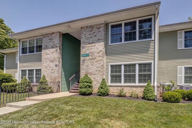 property at 90 Quince Ct