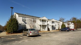 Deerfield Run Apartments in Columbia, SC - Building Photo