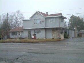 Rustic Lane Apartments in Dayton, OH - Building Photo - Building Photo