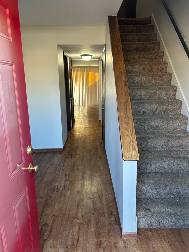 3325 Kimball Rd in Rockford, IL - Foto de edificio - Building Photo