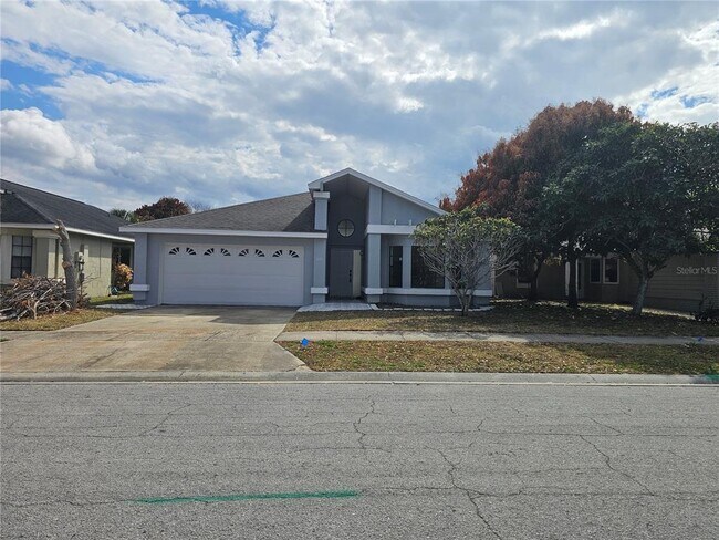 826 N Horseshoe Bay Dr in Kissimmee, FL - Building Photo - Building Photo