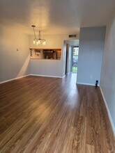 5757 Gaines St in San Diego, CA - Building Photo - Building Photo