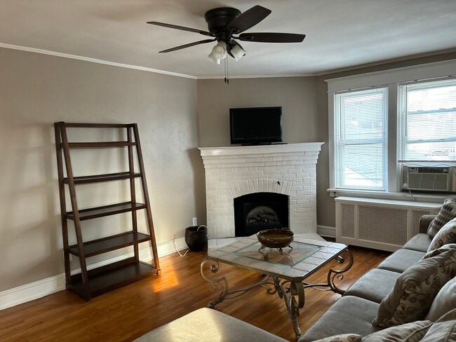 520 Cinnaminson Ave, Unit Apartment A in Palmyra, NJ - Foto de edificio - Building Photo