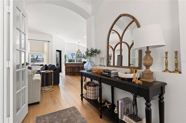 870 Bayou View Dr in Brandon, FL - Building Photo - Building Photo