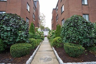 222 Babcock St in Brookline, MA - Foto de edificio - Building Photo