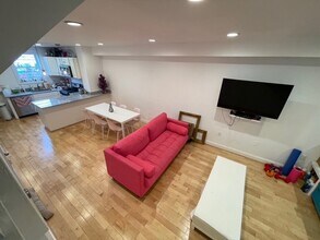 1322 Ridge Pl SE in Washington, DC - Building Photo - Building Photo