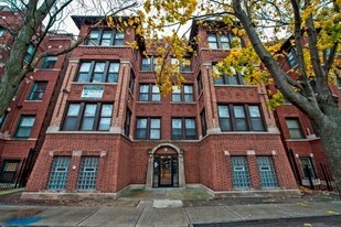 7020 S Merrill Ave. in Chicago, IL - Building Photo