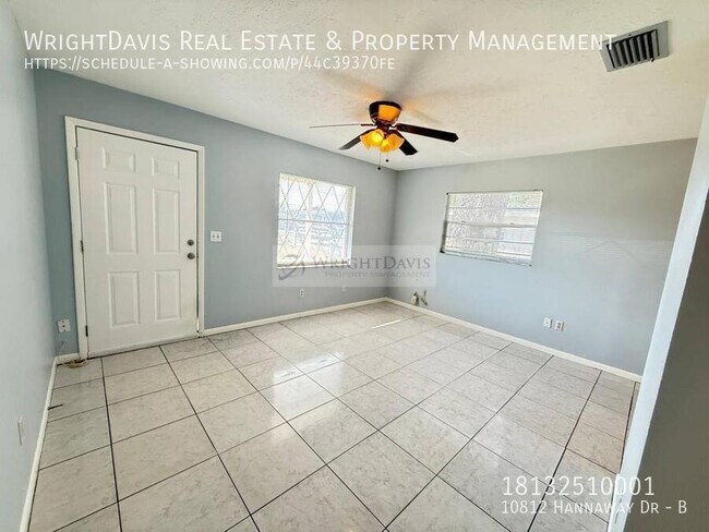 10812 Hannaway Dr in Riverview, FL - Building Photo - Building Photo