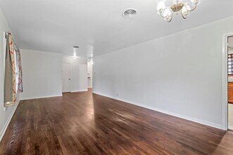 810 Linwood Dr in Denton, TX - Building Photo - Building Photo