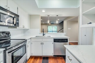 1411 Norwalk Ln in Austin, TX - Building Photo - Building Photo