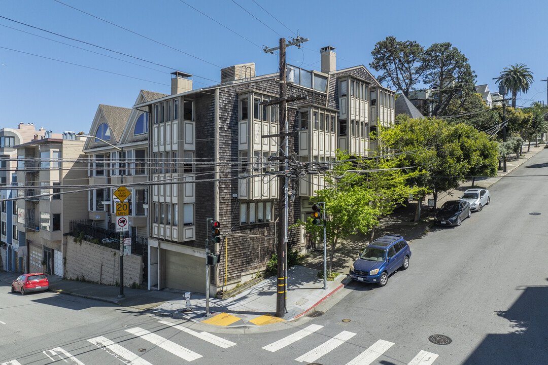 2550 Leavenworth St in San Francisco, CA - Building Photo