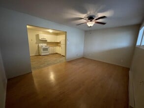 291 York St in Bathurst, NB - Building Photo - Building Photo
