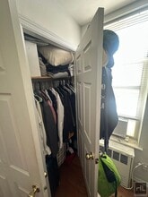 35 STREET, Unit 3B in Queens, NY - Foto de edificio - Building Photo