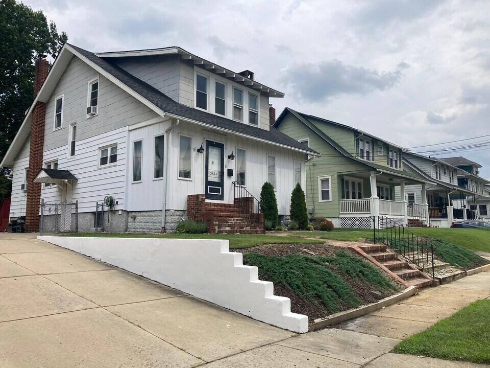 218 Evergreen Ave, Unit A in Oaklyn, NJ - Building Photo