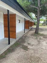 1210 FM 667 in Purdon, TX - Building Photo