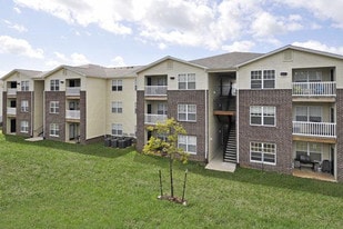 Pevely Pointe Apartments