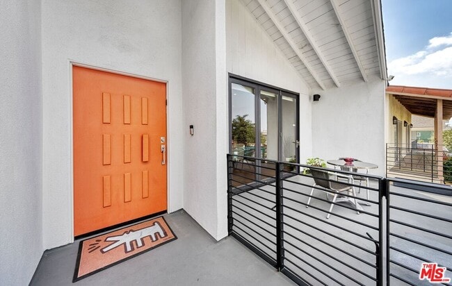 7826 W 80th St in Los Angeles, CA - Building Photo - Building Photo